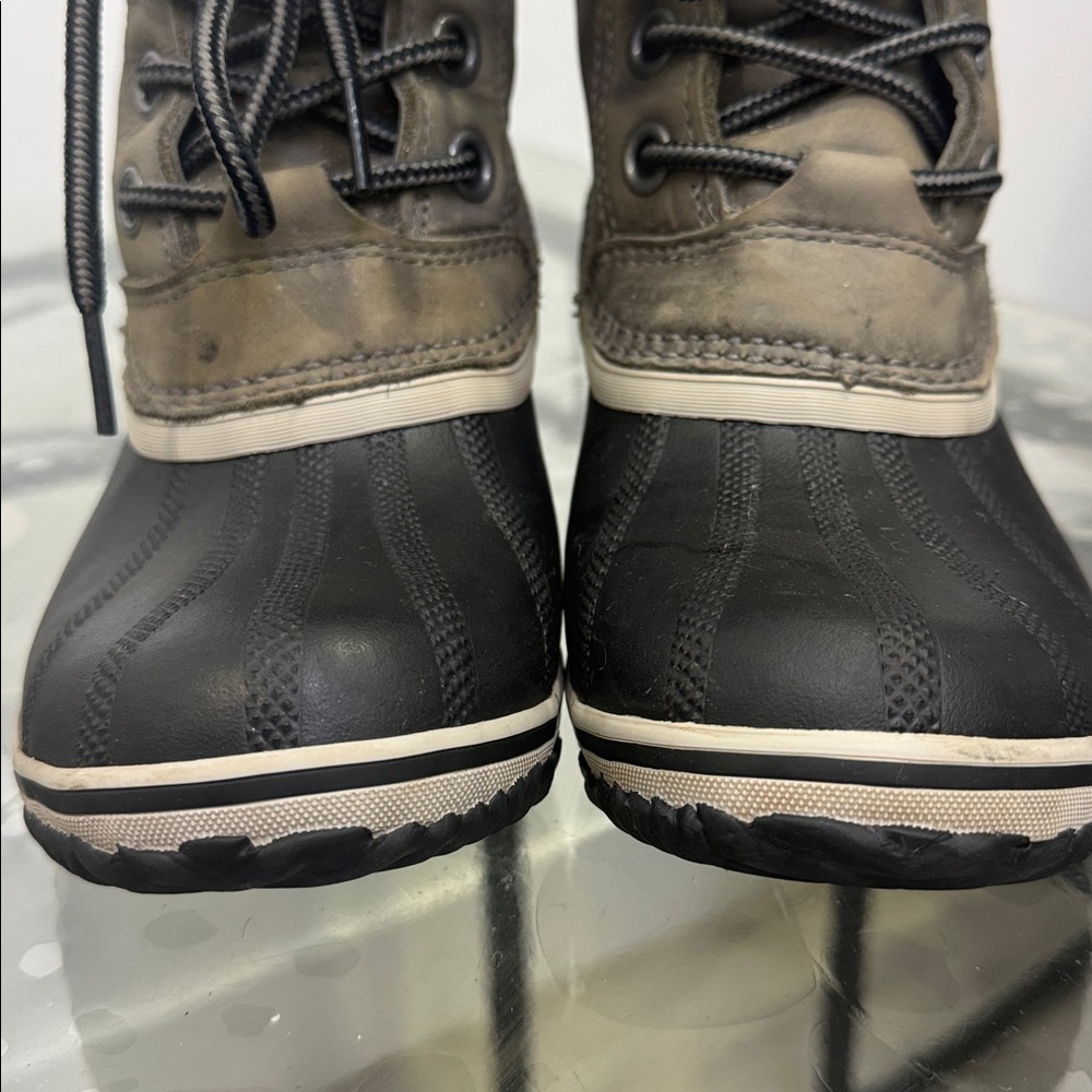 Sorel Olive Green and Black Lace-Up Duck Booties with Gray Cuff - Picture 9 of 13